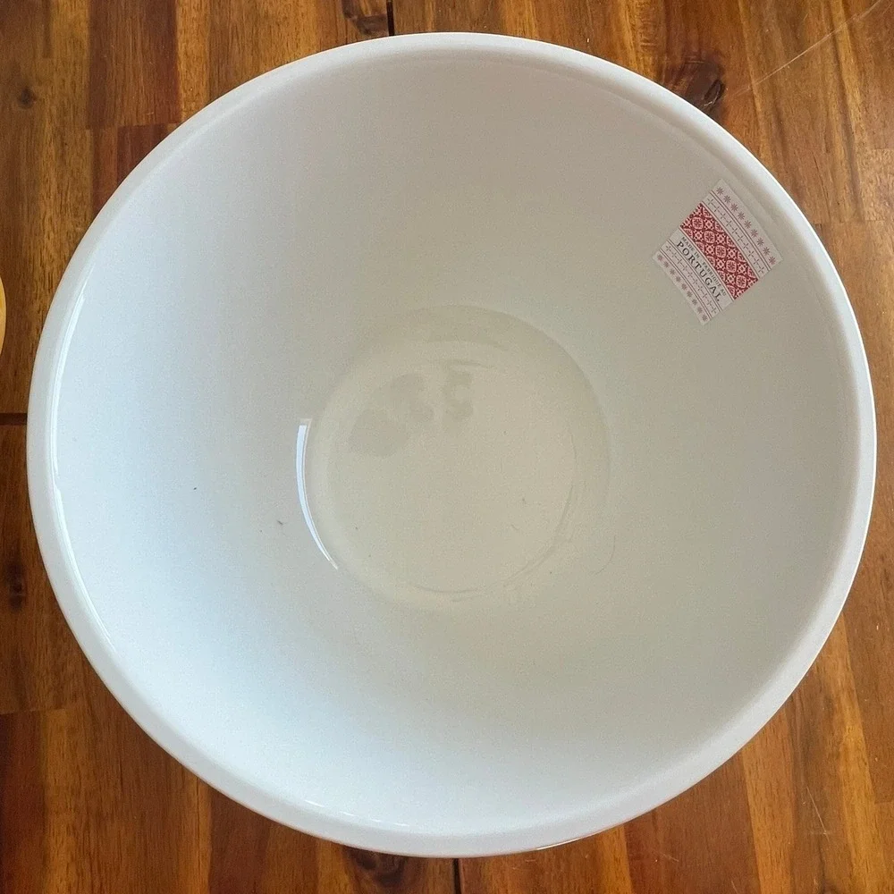 Farval Footed Serving Bowl Unisex 12x7 White Brand New Winter Berry Hand Painted